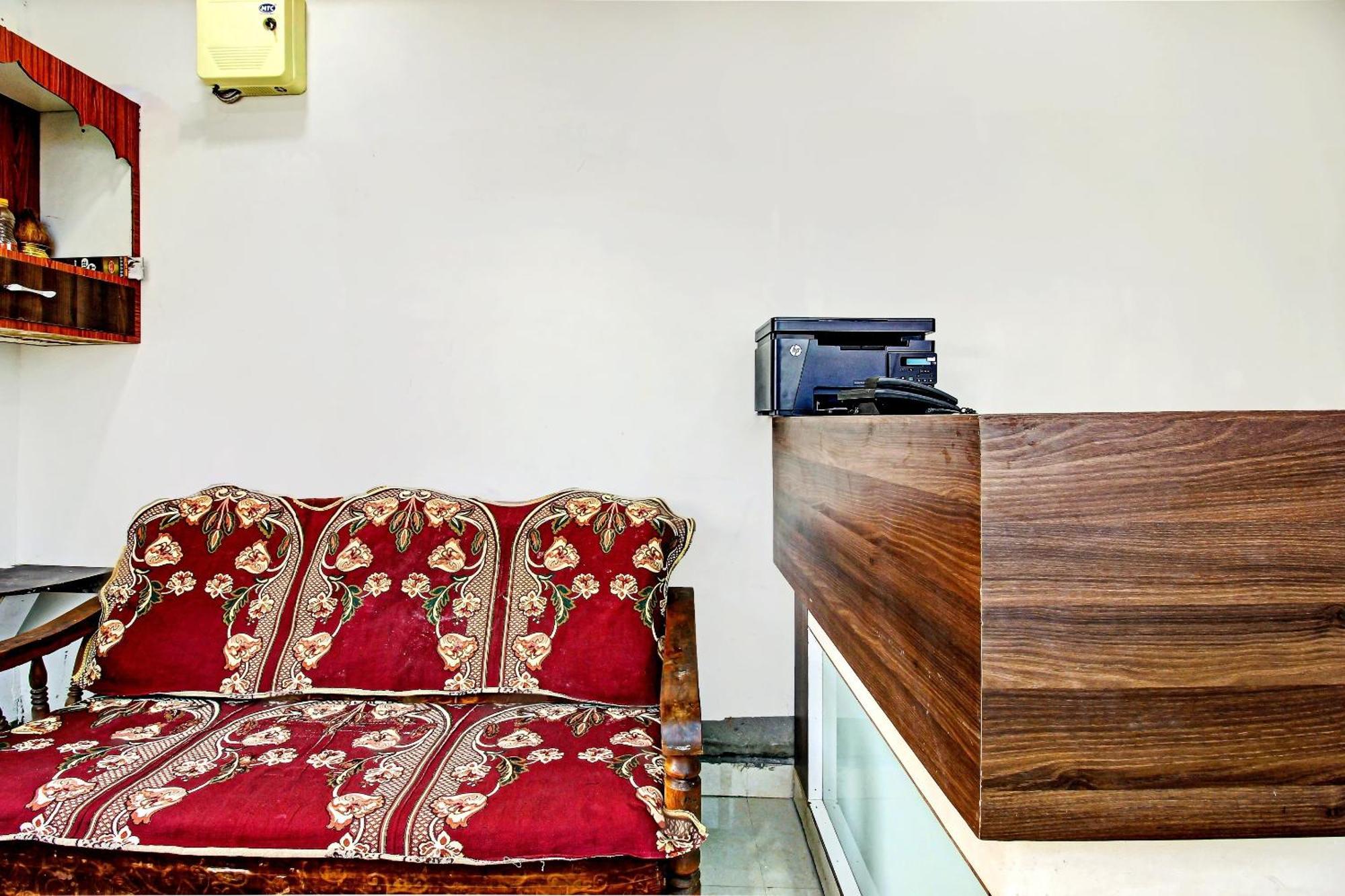 Hotel O Adhin Residency Hyderabad Exterior foto